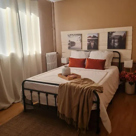 Le Parc Apartment *